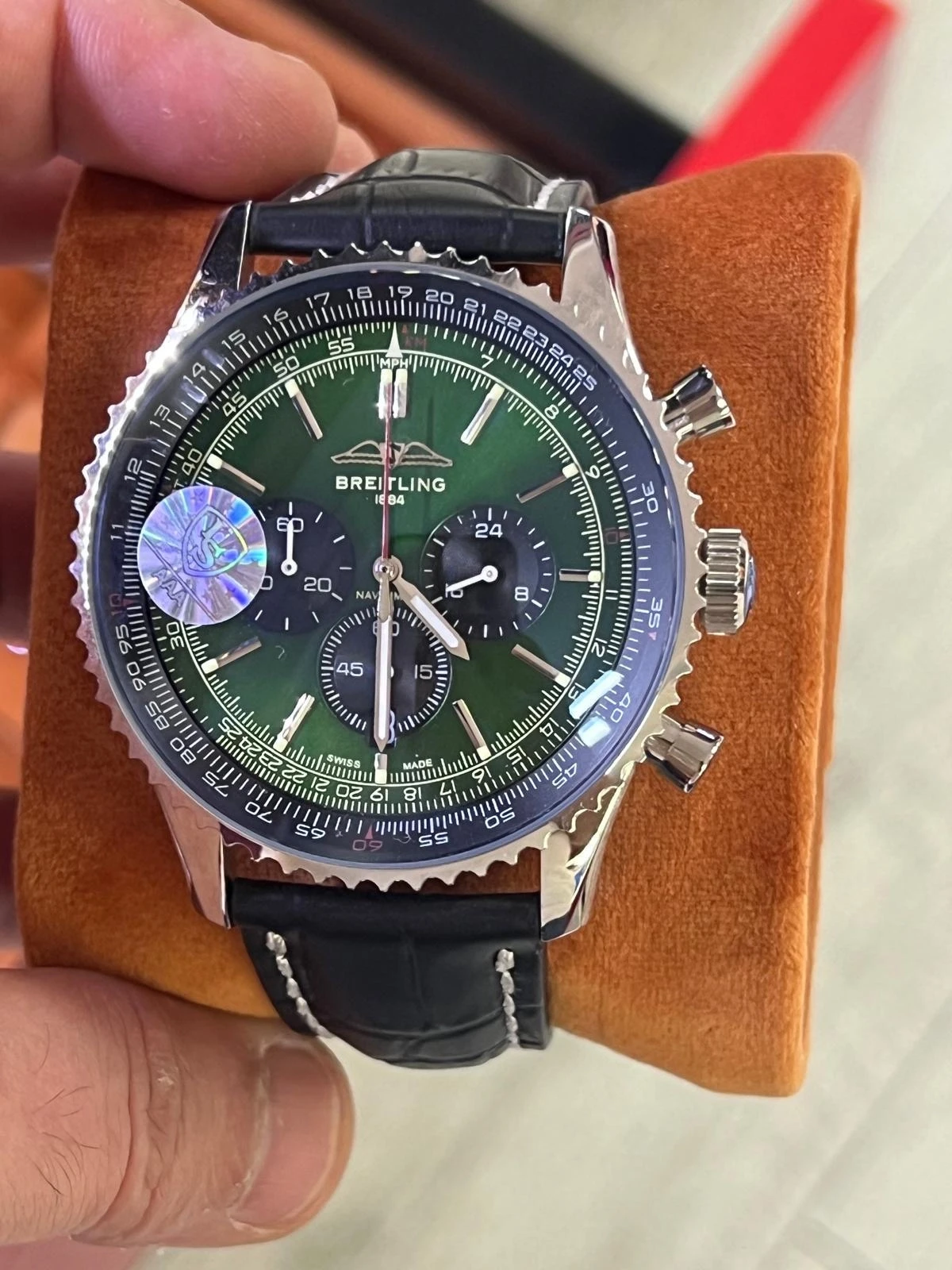 Breitling Navitimer Green Dial Men's Watch Breitling Navitimer Green Dial Men's Watch